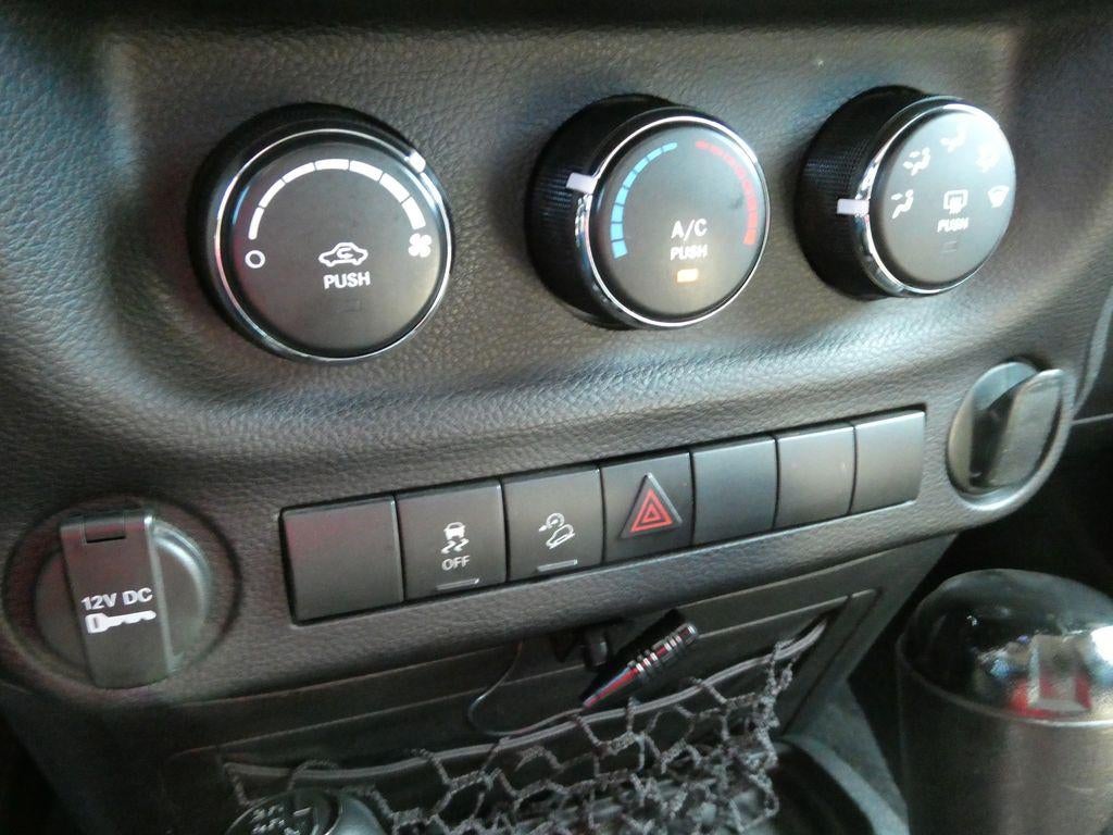 2016 Jeep Wrangler Sport