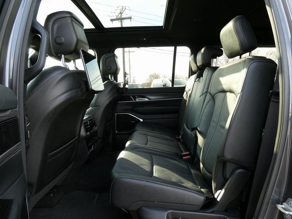 2023 Jeep Wagoneer L Series III