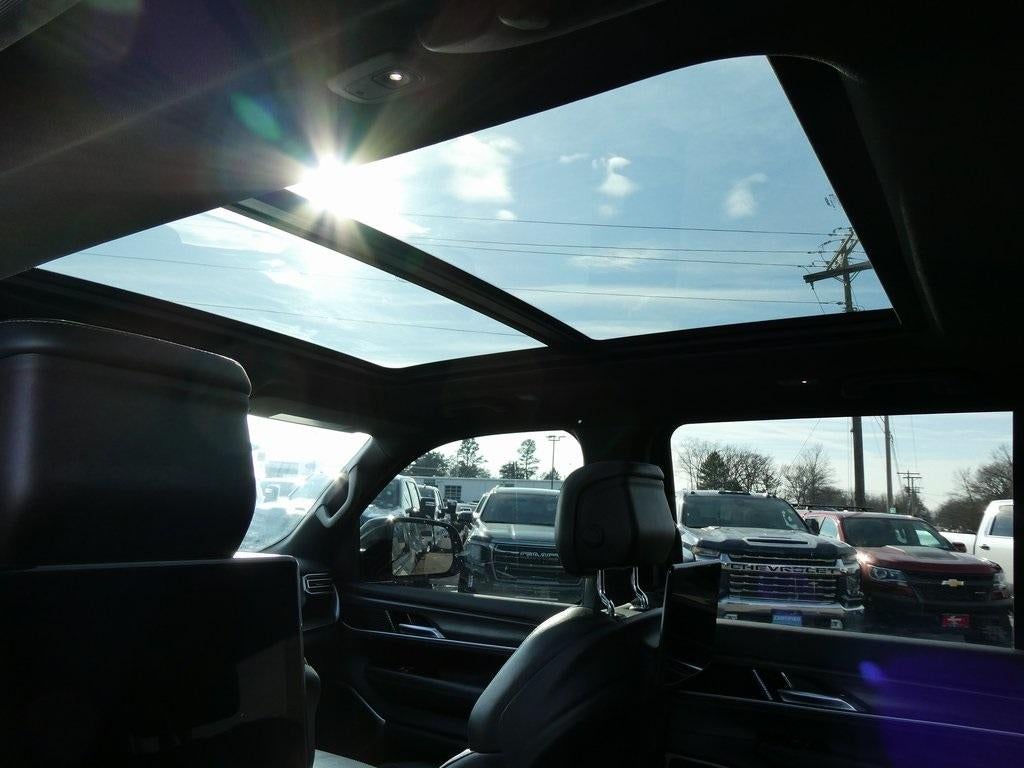 2023 Jeep Wagoneer L Series III