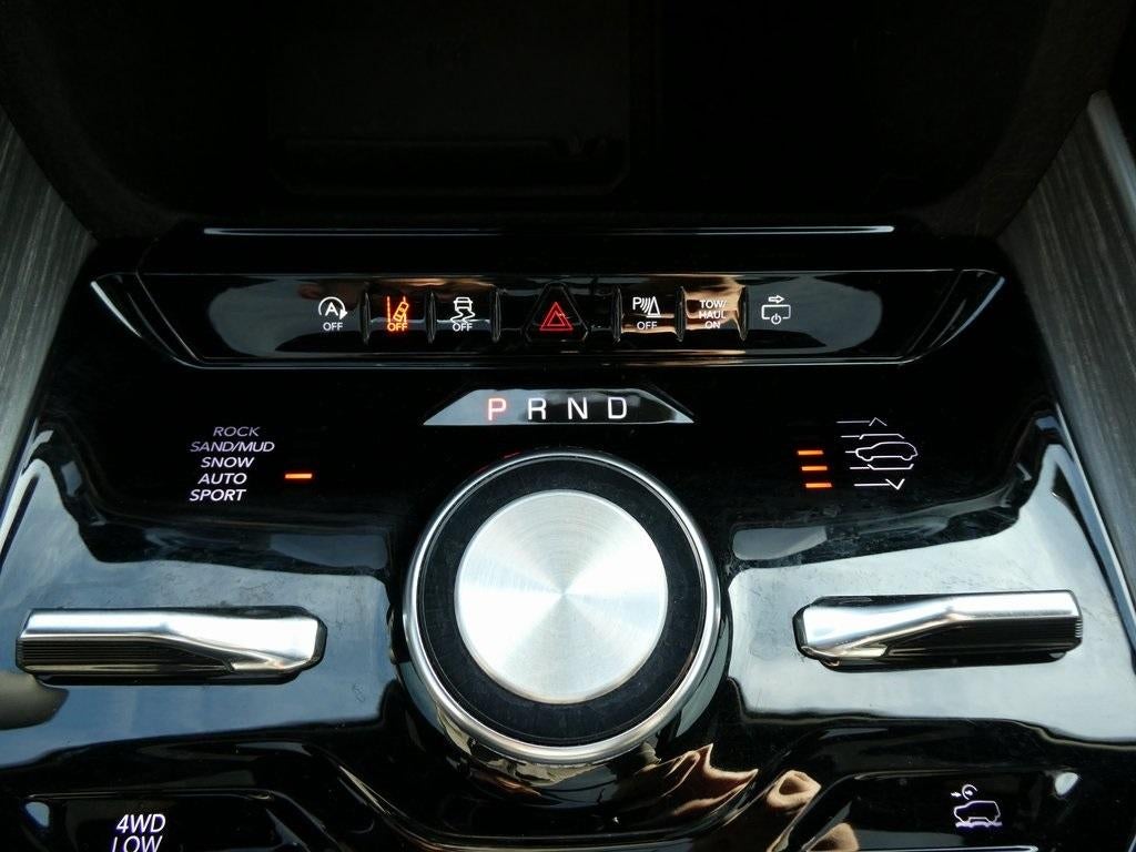 2023 Jeep Wagoneer L Series III