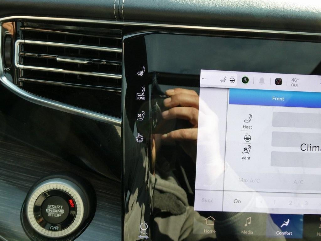 2023 Jeep Wagoneer L Series III