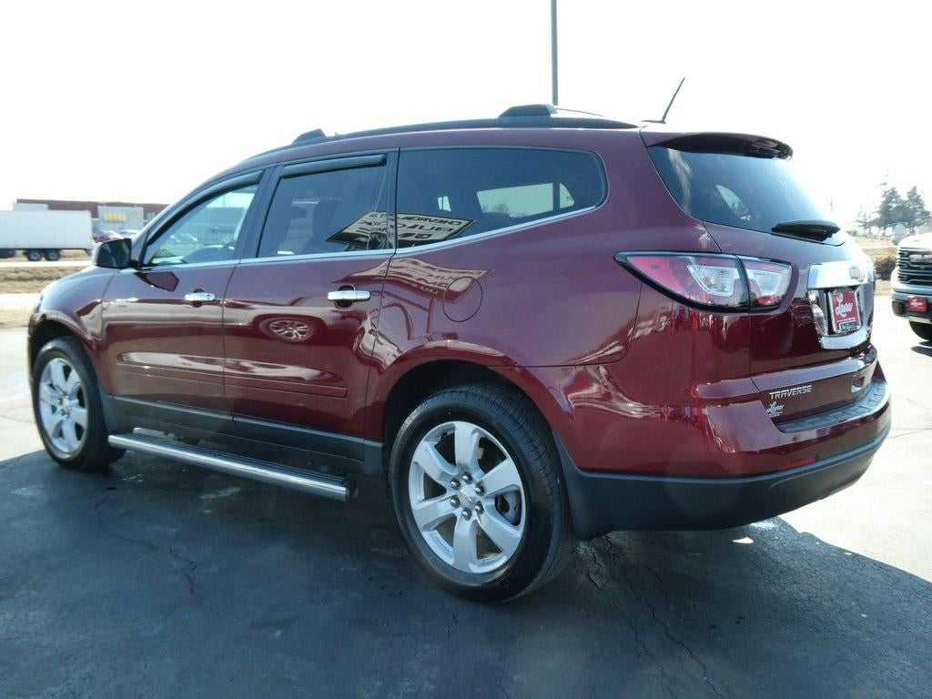 2017 Chevrolet Traverse LT
