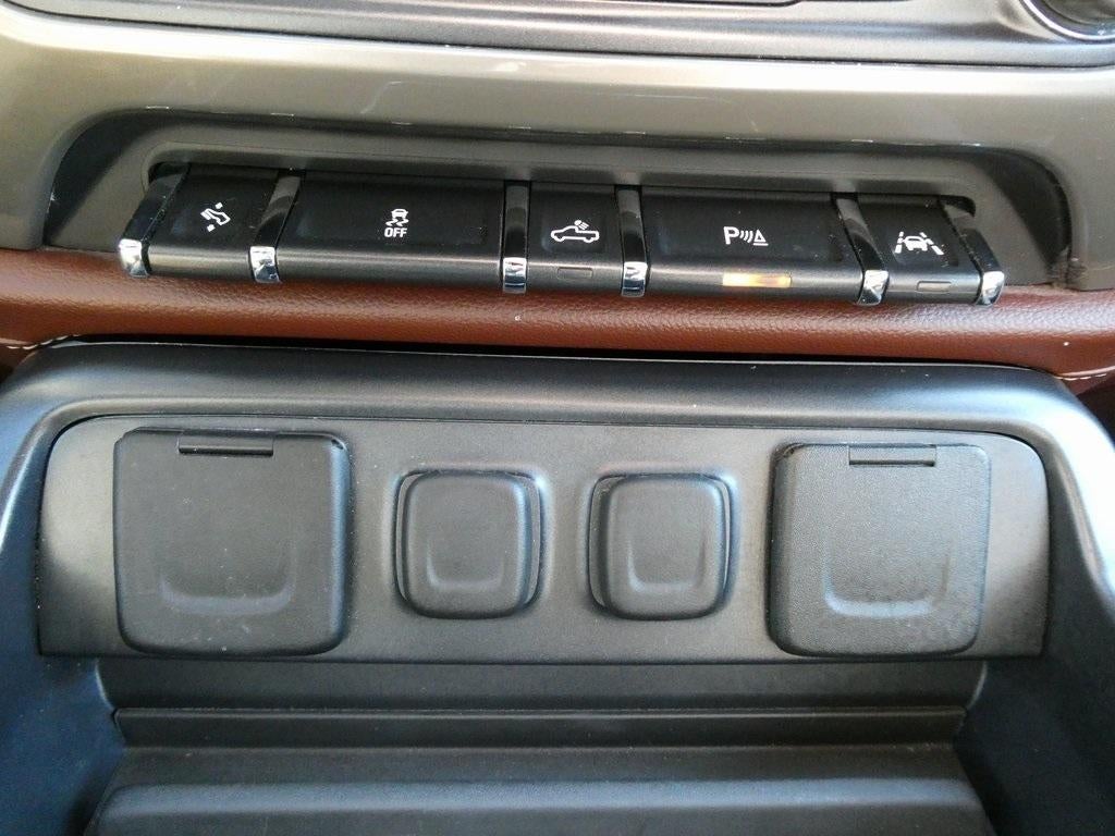 2016 Chevrolet Silverado 1500 High Country