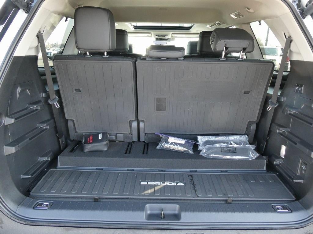 2024 Toyota Sequoia SR5