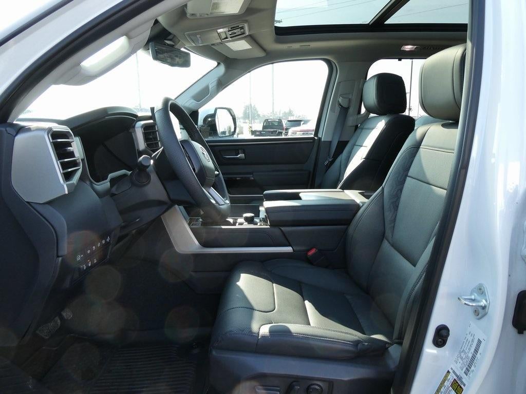 2024 Toyota Sequoia SR5