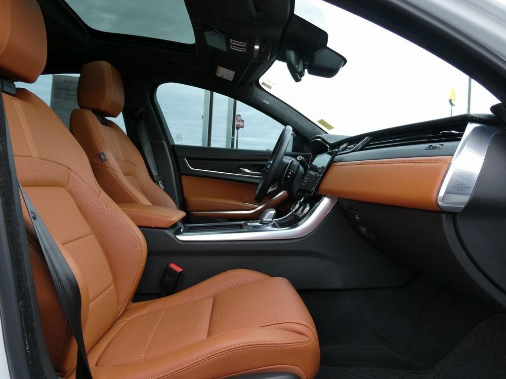 2024 Jaguar XF R-Dynamic SE