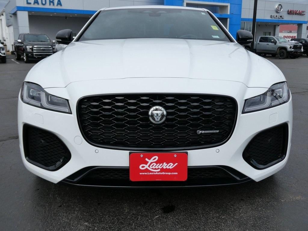 2024 Jaguar XF R-Dynamic SE