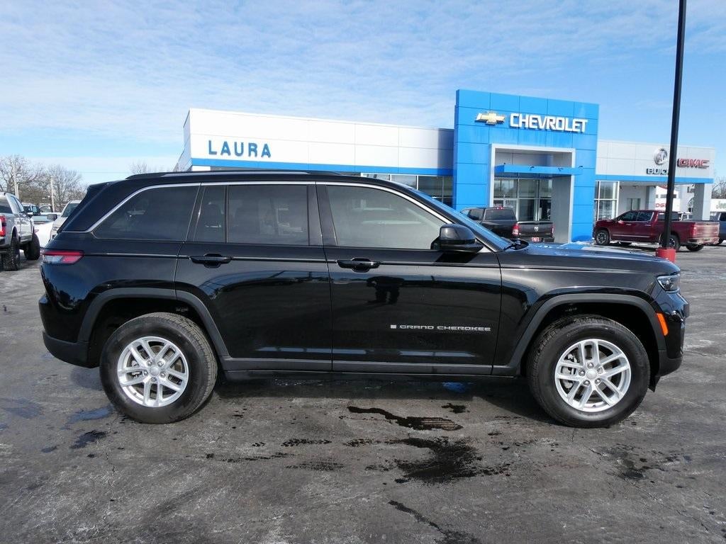 2024 Jeep Grand Cherokee Laredo 4x4