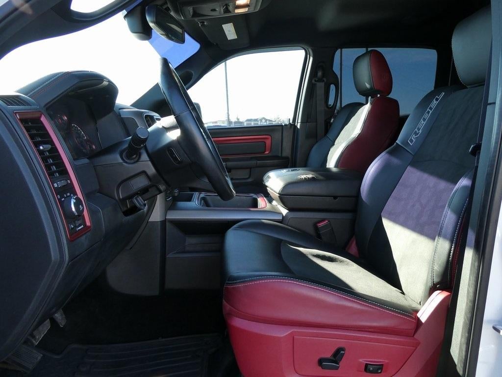 2016 RAM 1500 4WD Crew Cab 5.7 Ft Box Rebel