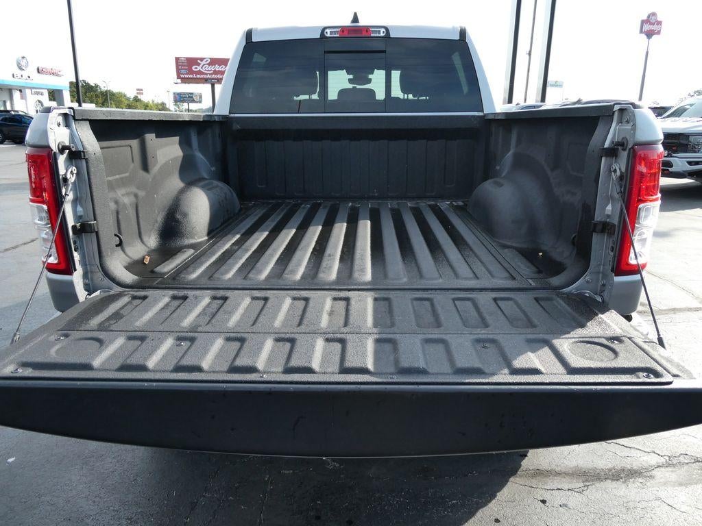 2020 RAM 1500 Big Horn 4x4 Crew Cab 5'7" Box