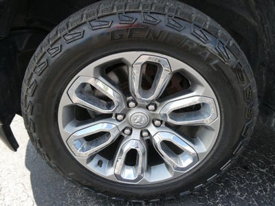 2021 RAM 1500 Laramie 4x4 Crew Cab 5'7" Box