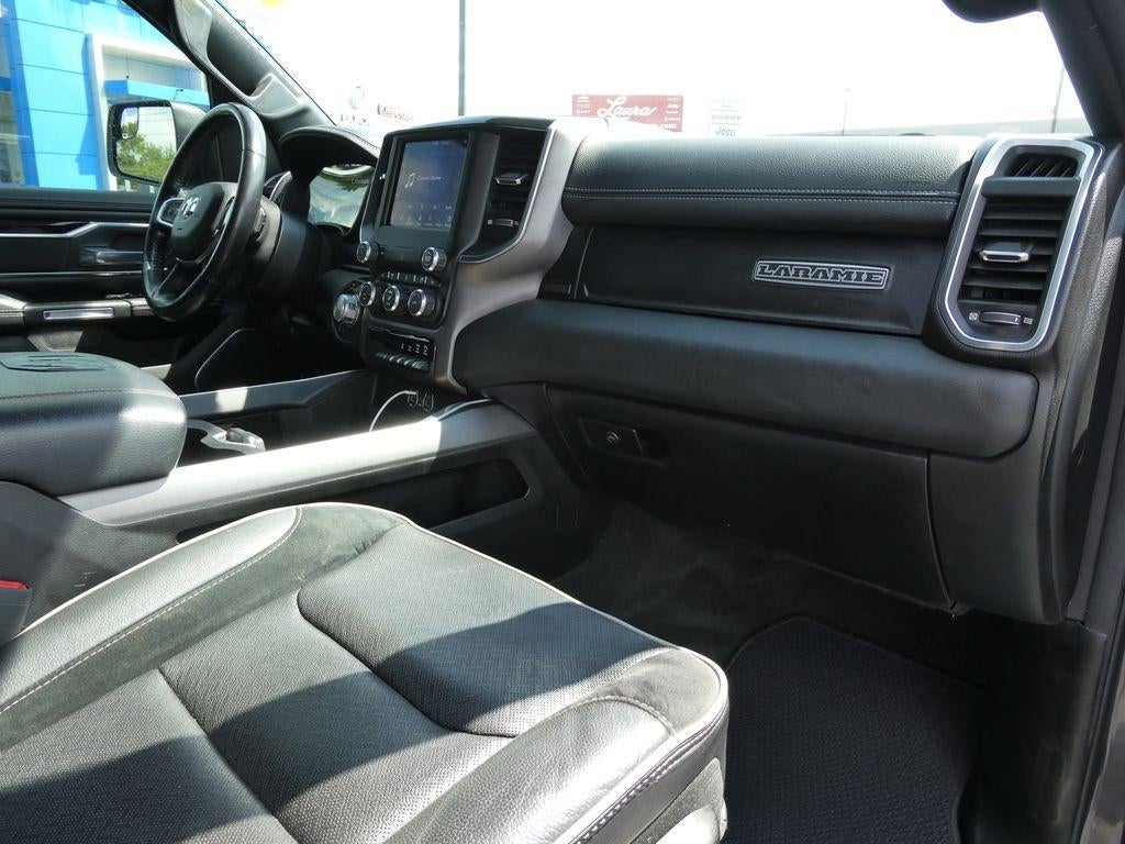 2021 RAM 1500 Laramie 4x4 Crew Cab 5'7" Box