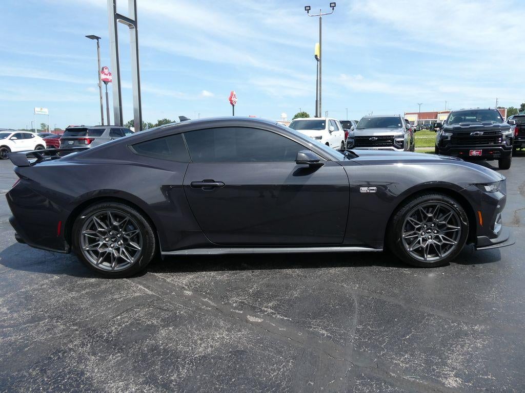 2024 Ford Mustang GT Premium Fastback