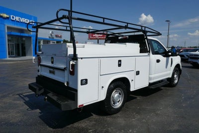 2022 Ford Super Duty F-350 SRW XL 2WD Reg Cab 8' Box