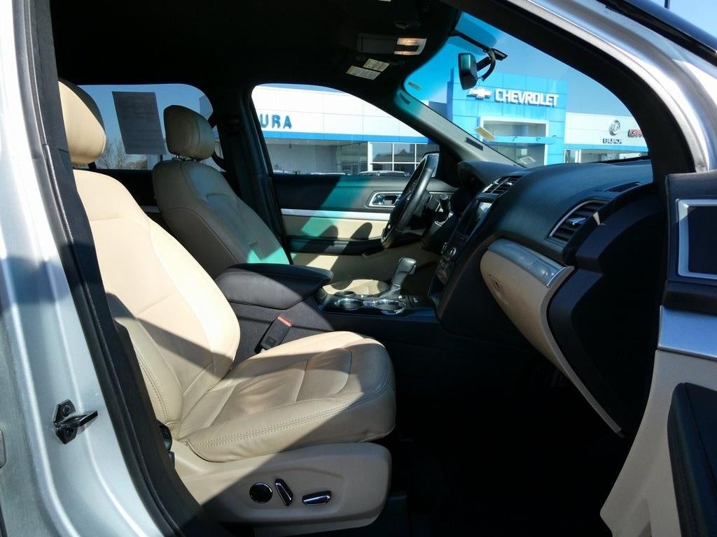 2017 Ford Explorer XLT FWD