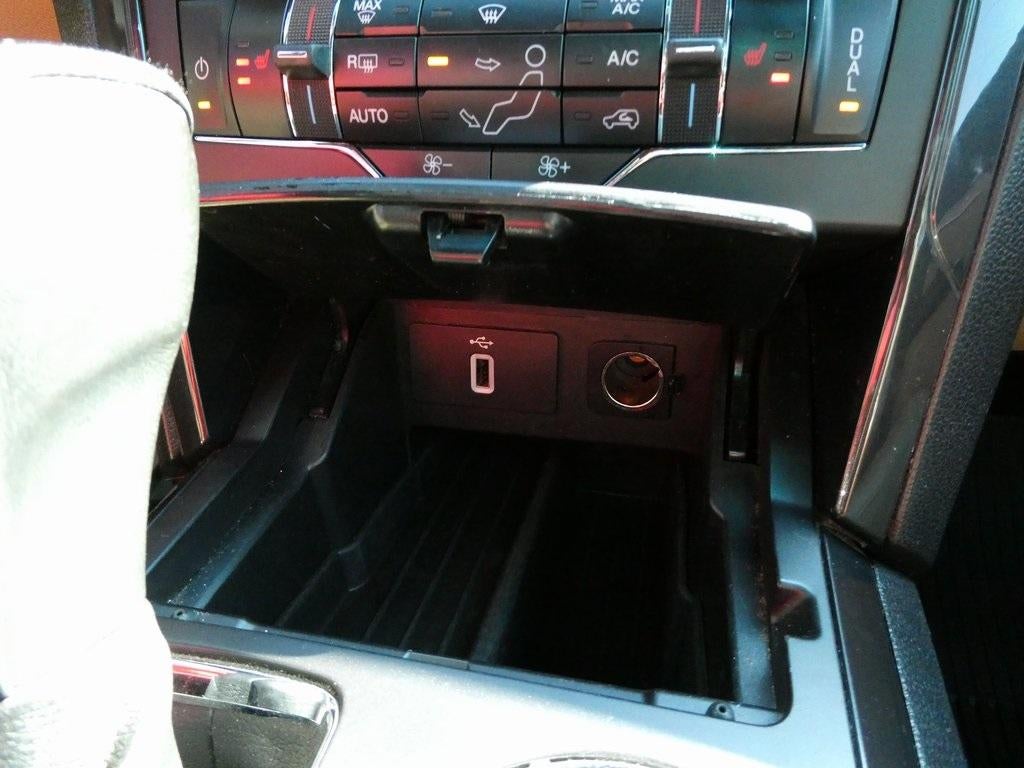 2017 Ford Explorer XLT FWD