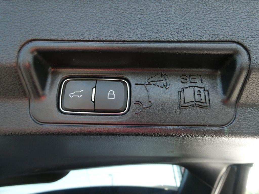 2021 Ford Explorer ST 4WD