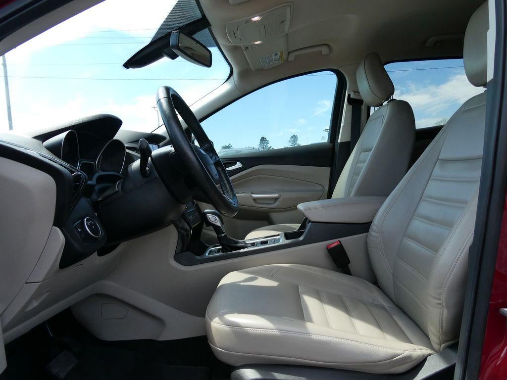 2019 Ford Escape Titanium 4WD