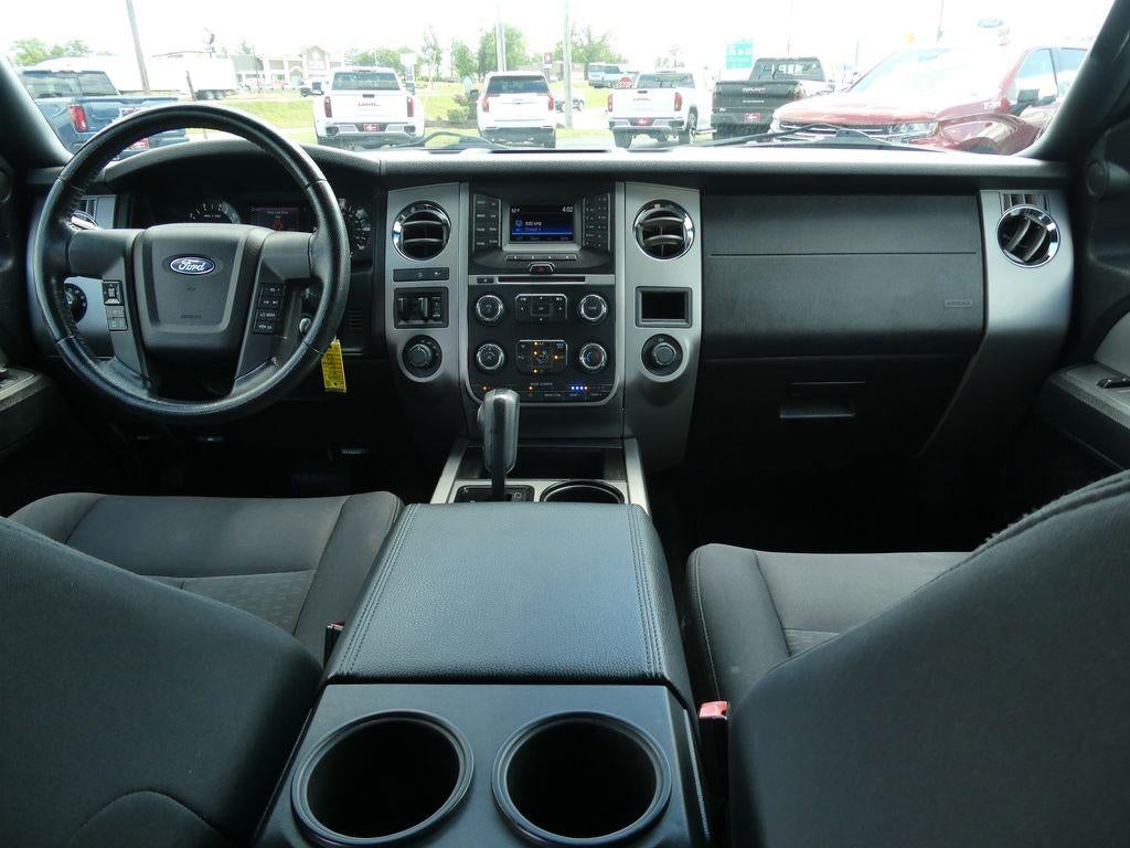 2017 Ford Expedition EL XLT 4x4