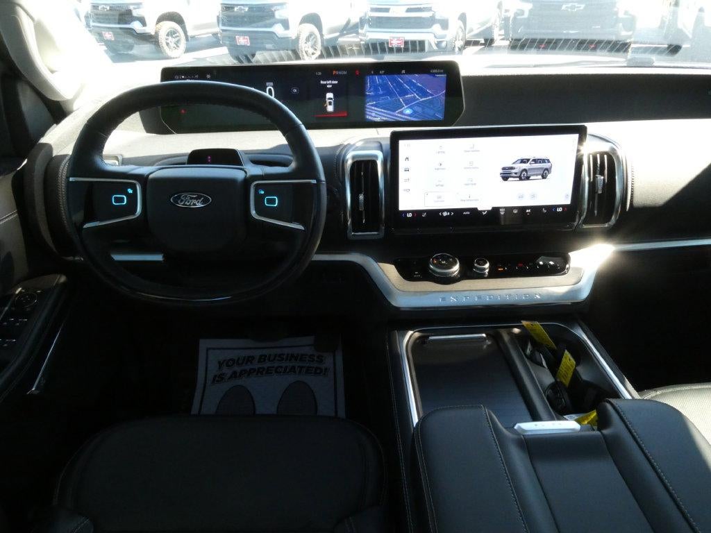 2025 Ford Expedition Max Platinum 4x4