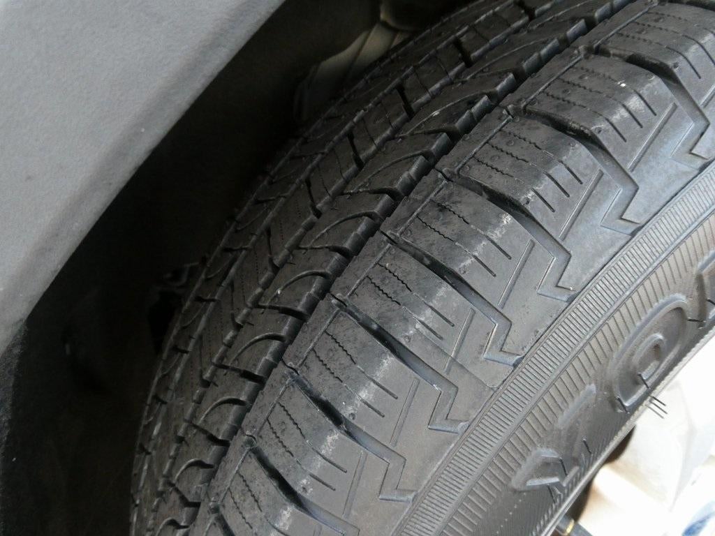 2020 Ford Explorer XLT RWD