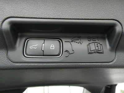 2026 Ford Explorer Active w/100A Pkg 4WD