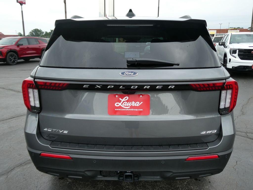 2026 Ford Explorer Active w/100A Pkg 4WD