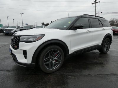 2025 Ford Explorer ST 4WD