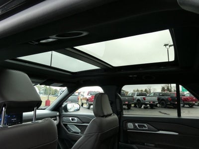 2025 Ford Explorer Platinum 4WD