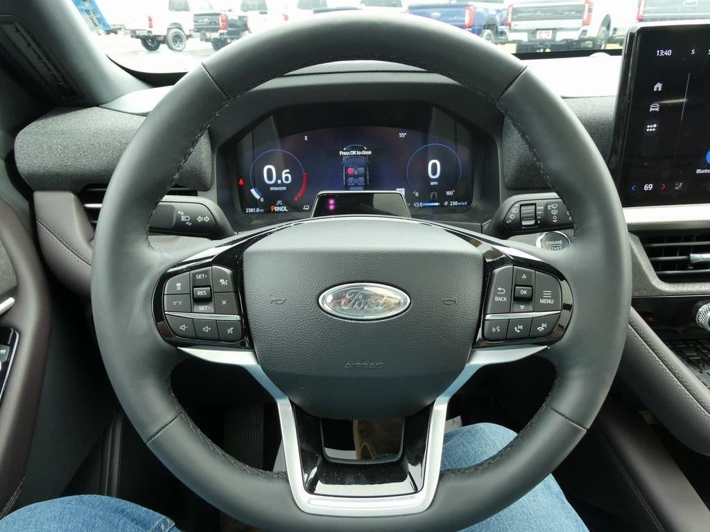 2025 Ford Explorer Platinum 4WD