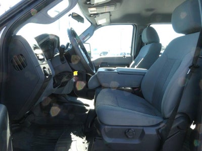 2015 Ford Super Duty F-250 SRW 4WD Crew Cab 6-3/4 Ft Box XL