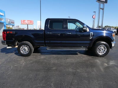 2022 Ford Super Duty F-250 SRW XLT 4WD Crew Cab 6.75' Box