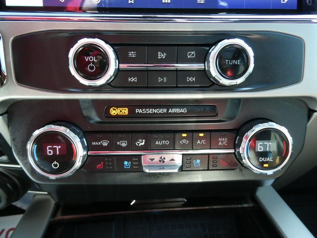 2022 Ford Super Duty F-250 SRW LARIAT 4WD Crew Cab 6.75' Box