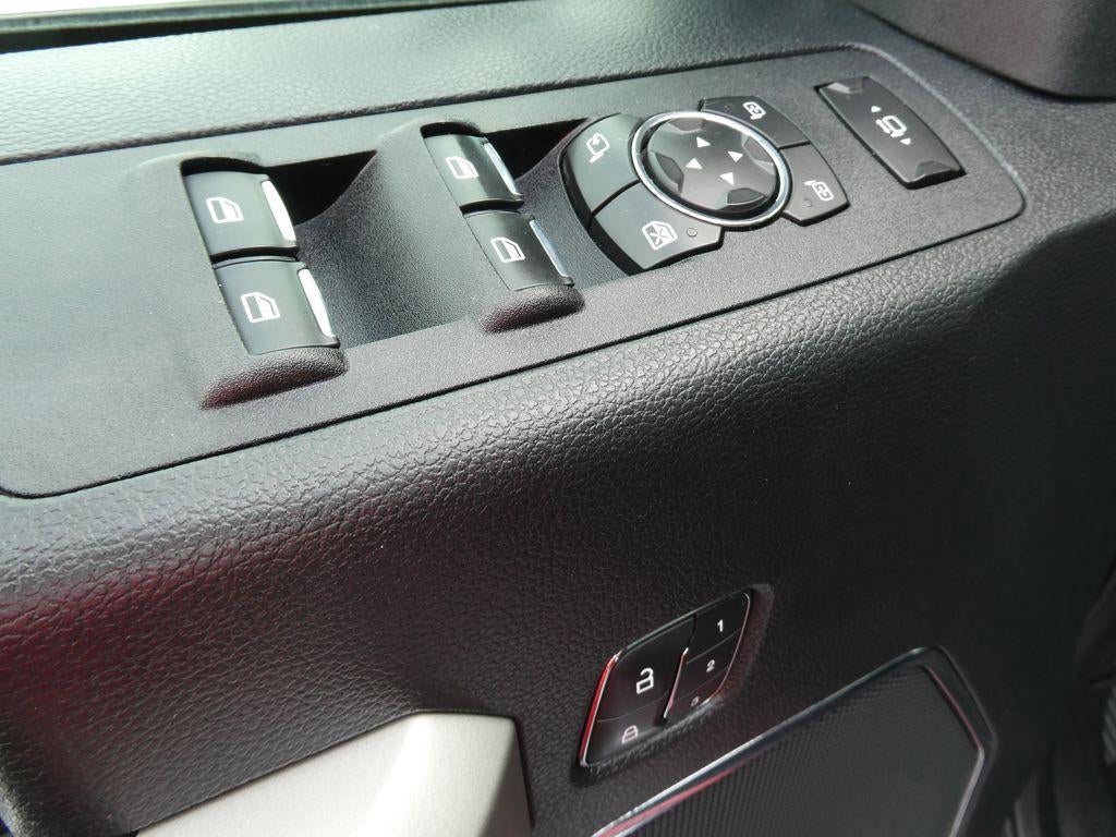 2019 Ford Super Duty F-250 SRW LARIAT 4WD Crew Cab 6.75' Box