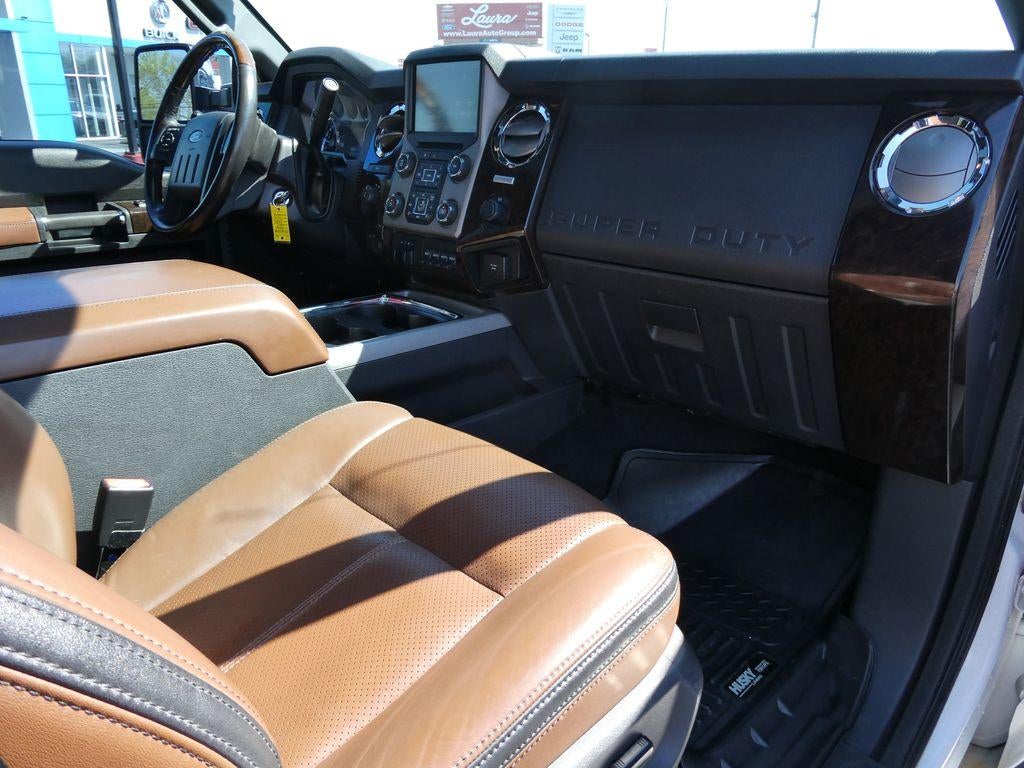 2016 Ford Super Duty F-250 SRW 4WD Crew Cab 6-3/4 Ft Box Platinum