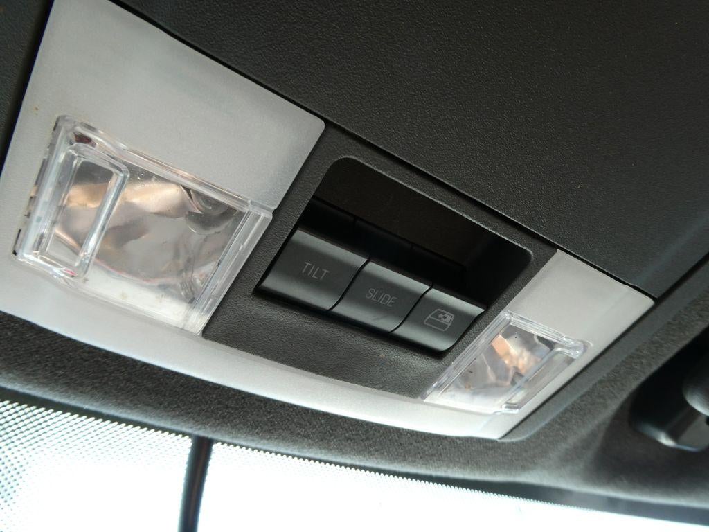 2016 Ford Super Duty F-250 SRW 4WD Crew Cab 6-3/4 Ft Box Platinum