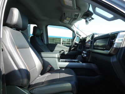 2025 Ford Super Duty F-250 SRW LARIAT 4WD Crew Cab 6.75' Box
