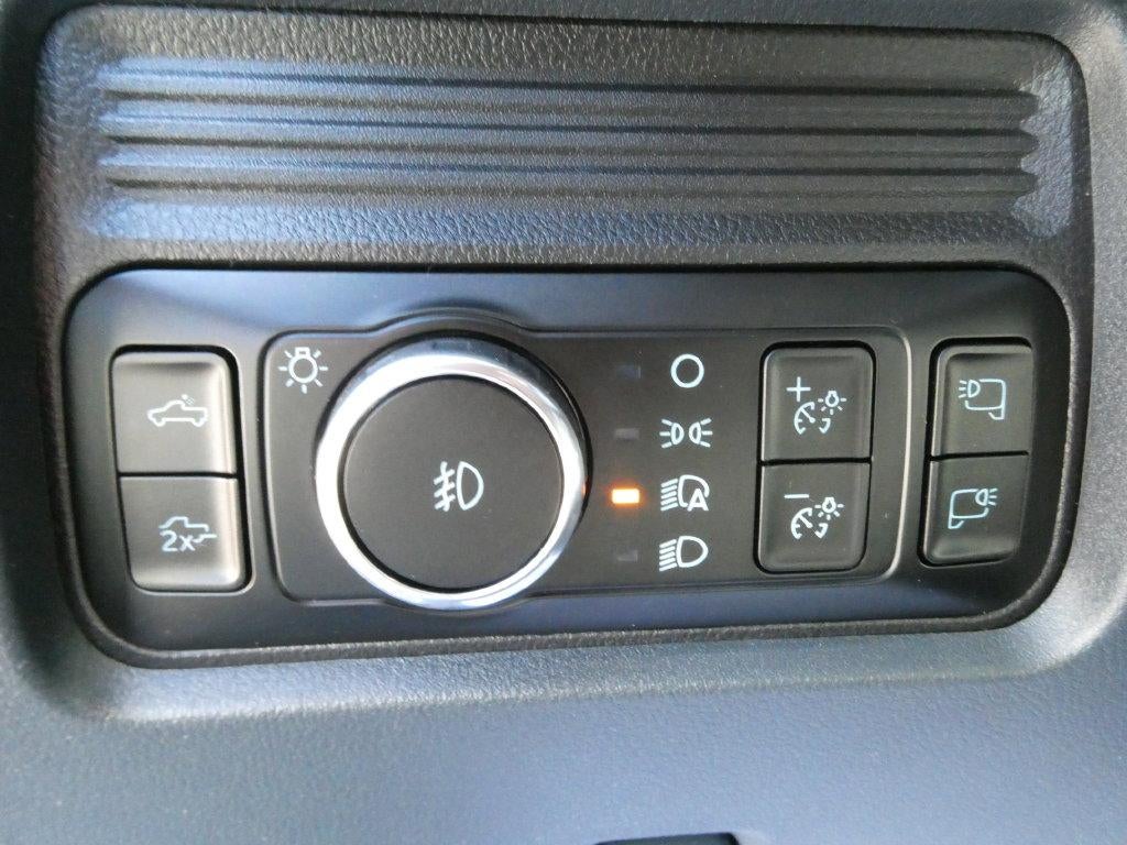 2025 Ford Super Duty F-250 SRW LARIAT 4WD Crew Cab 6.75' Box