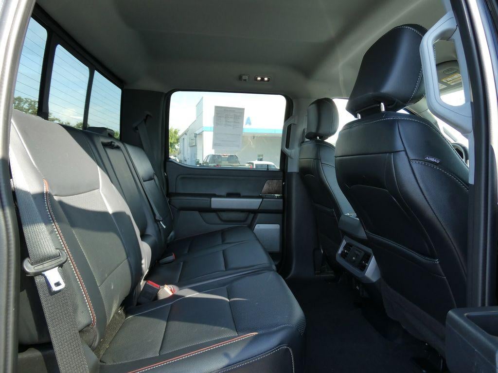 2024 Ford Super Duty F-250 SRW LARIAT 4WD Crew Cab 6.75' Box