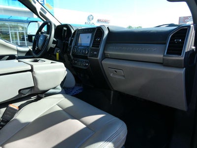 2021 Ford Super Duty F-250 SRW XLT 4WD Crew Cab 6.75' Box