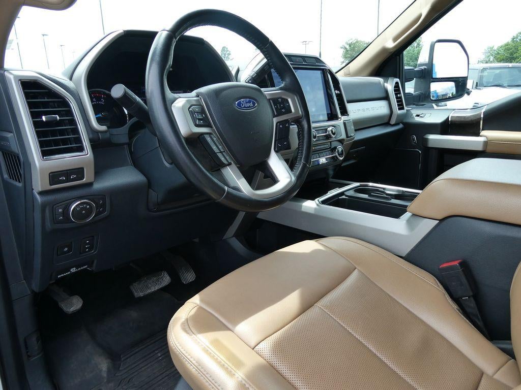 2022 Ford Super Duty F-250 SRW LARIAT 4WD Crew Cab 6.75' Box