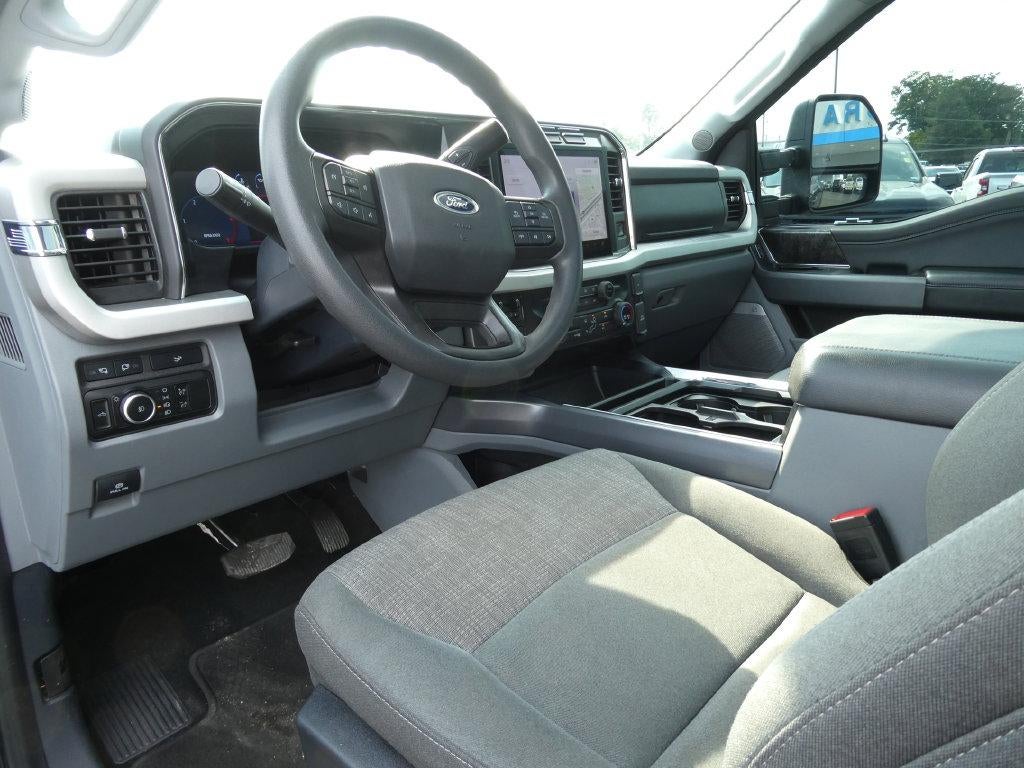 2024 Ford Super Duty F-250 SRW XLT 4WD Crew Cab 6.75' Box