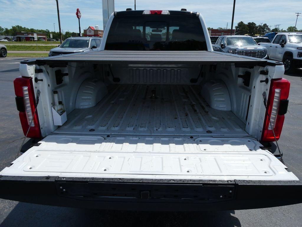 2023 Ford Super Duty F-250 SRW LARIAT 4WD Crew Cab 6.75' Box