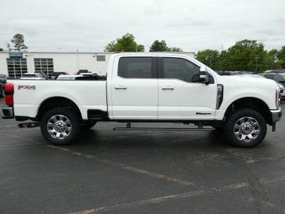 2023 Ford Super Duty F-250 SRW LARIAT 4WD Crew Cab 6.75' Box