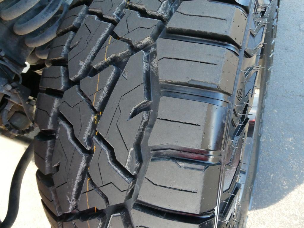 2023 Ford Super Duty F-350 SRW LARIAT 4WD Crew Cab 6.75' Box