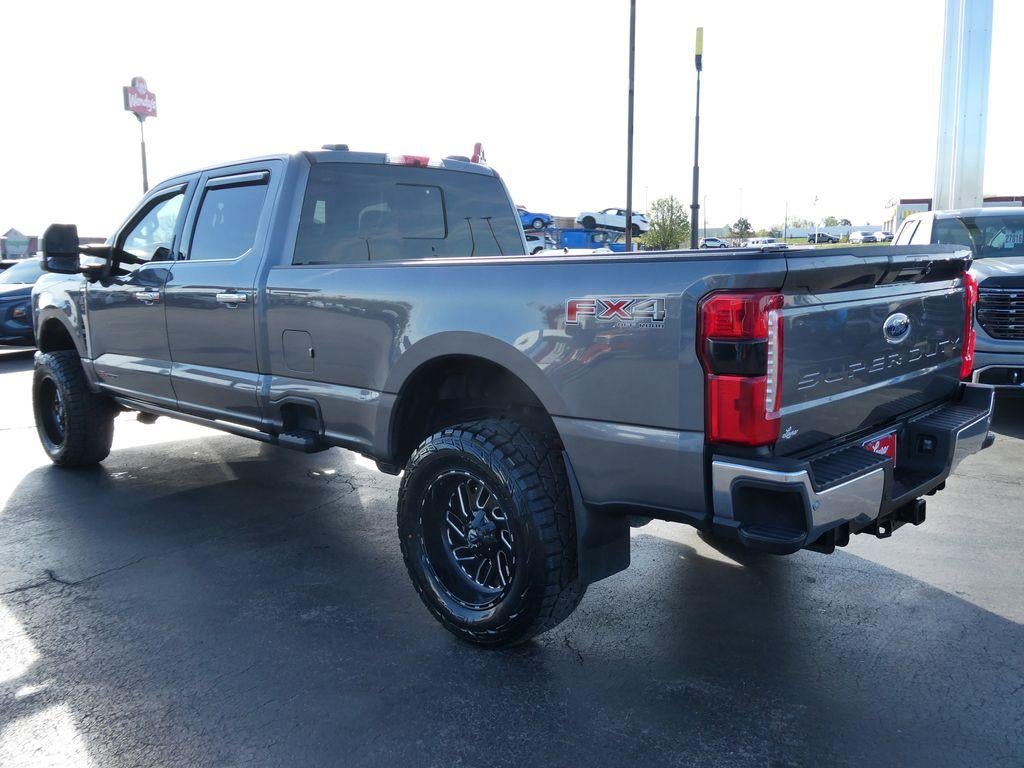 2023 Ford Super Duty F-350 SRW LARIAT 4WD Crew Cab 6.75' Box