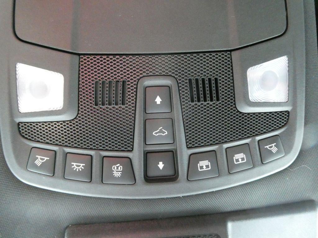 2021 Ford Super Duty F-350 SRW Platinum 4WD Crew Cab 6.75' Box