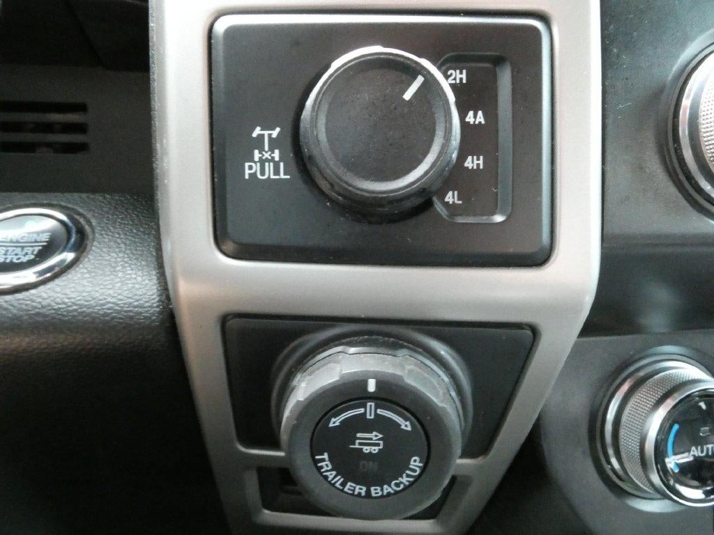 2020 Ford F-150 LARIAT 4WD SuperCrew 5.5' Box