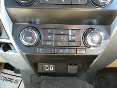 2020 Ford F-150 LARIAT 4WD SuperCrew 5.5' Box