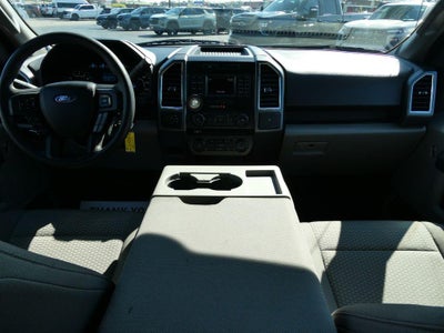 2015 Ford F-150 4WD SuperCrew 5-1/2 Ft Box XLT